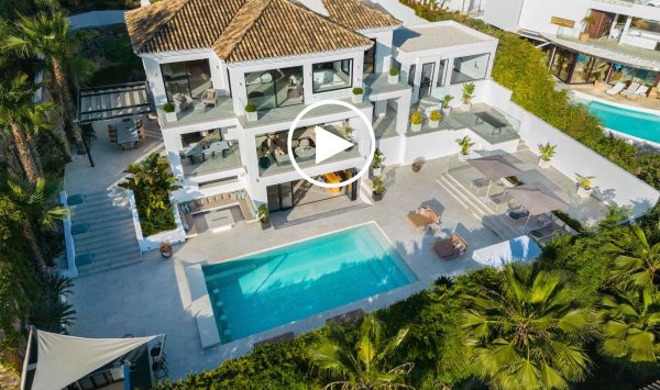 New Video - Villa in Los Naranjos