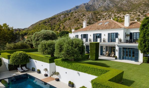 Discover the International Allure of Marbella: A Melting Pot of Cultures