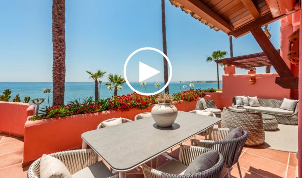 New Video - Luxurious 3 bedroom beachfront apartment with sea views and exclusive amenities in Cabo Bermejo